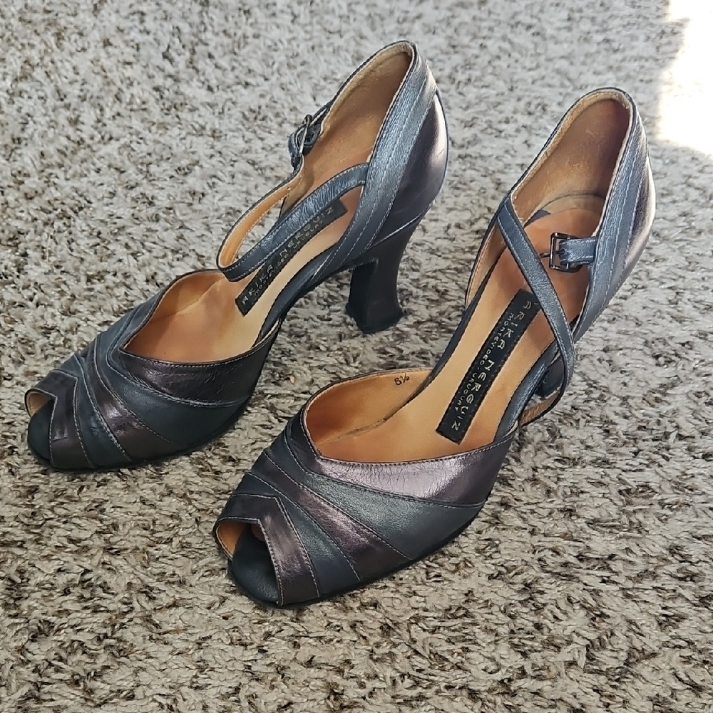 Elegant Black and Gray Women's Heels by Arika Nerguiz